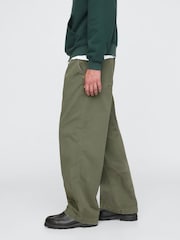 Verde - Gap Loose Fit Cotton Twill Utility Chinos - Imagen 4 de 5