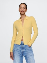 Amarillo - Cárdigan tipo polo con diseño acanalado de CashSoft de Gap - Imagen 1 de 5