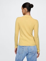 Amarillo - Cárdigan tipo polo con diseño acanalado de CashSoft de Gap - Imagen 2 de 5