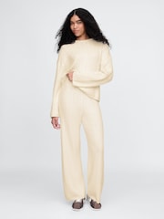 Gap Cream CashSoft Cable-Knit Jumper - Image 3 of 5
