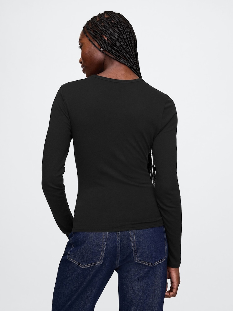 Negro - Camiseta moderna de manga larga y cuello redondo de Gap - Imagen 3 de 3 Negro - Camiseta moderna de manga larga y cuello redondo de Gap - Imagen 3 de 3
