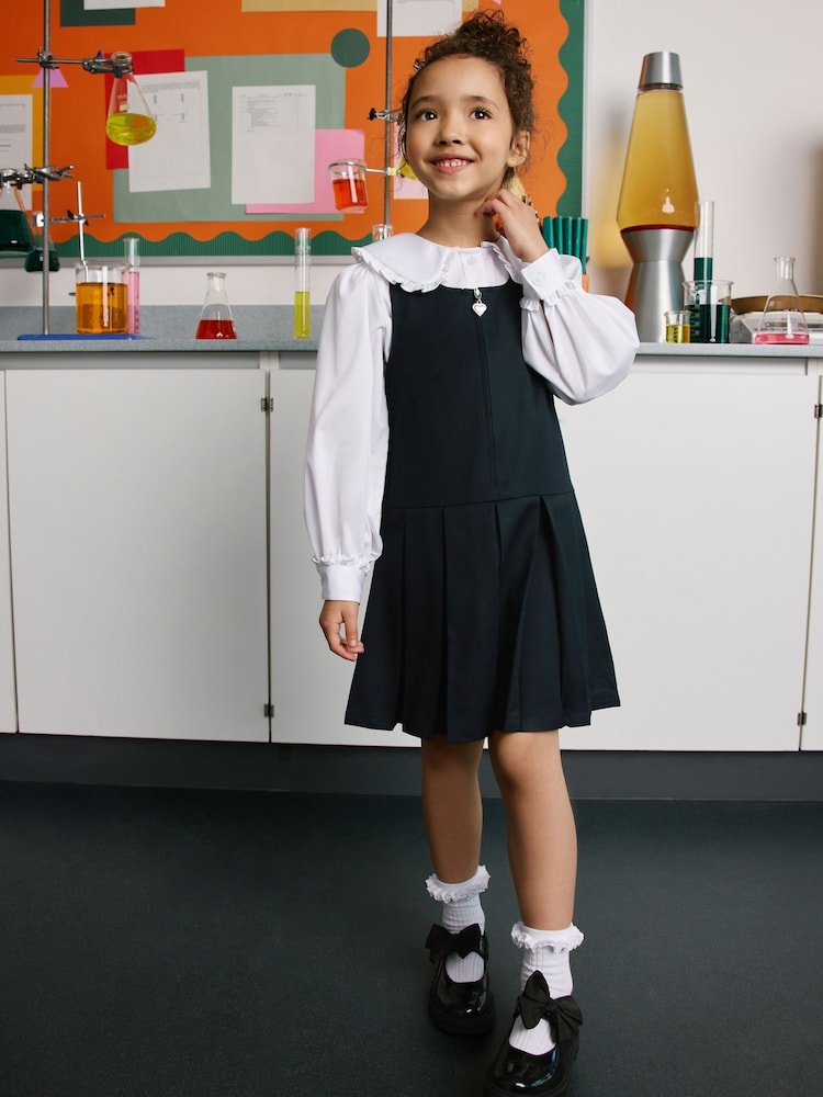 Mornarica - Nabran šolski pinafore z zadrgo spredaj Clarks - Slika 1 iz 10 Mornarica - Nabran šolski pinafore z zadrgo spredaj Clarks - Slika 1 iz 10
