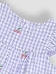 Lilac Purple Cherry Gingham - JoJo Maman Bébé – hübscher, bestickter Sonnenschutz-Anzug mit Rüschen an der Schulter aus 100 % Baumwolle - Image 3 of 3