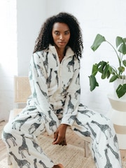Chelsea Peers White Fleece Giraffe Print  Jacket & Joggers Set - Image 1 of 5