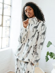 Chelsea Peers White Fleece Giraffe Print  Jacket & Joggers Set - Image 4 of 5