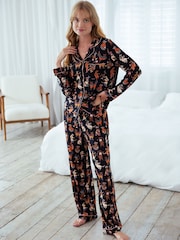 Chelsea Peers langes Pyjama-Set mit Disco-Katzen-Print - Bild 1 von 5