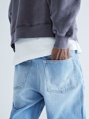 جينز قابل للتمدد بقصَّة رِجل مستقيمة من River Island - صورة 4 من 6