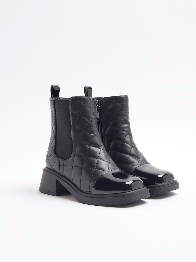 River Island Black Girls Faux Leather Quilt Heel Boots - Image 2 of 5
