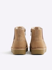 River Island Chelsea Boots für Jungen aus Wildleder mit Kunstpelz gefüttert - Bild 2 von 4