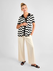JoJo Maman Bébé Black Patterned Maternity Knit Cardigan - Image 3 of 4