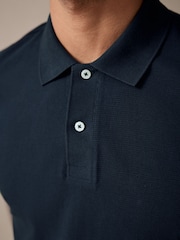 Marine - Textured Waffle Button Through 100% Cotton Polo Shirt - Bild 6 von 9