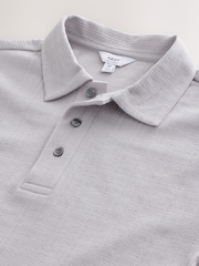 Grau - Crepe Textured Button Neck Polo Shirt - Bild 7 von 7