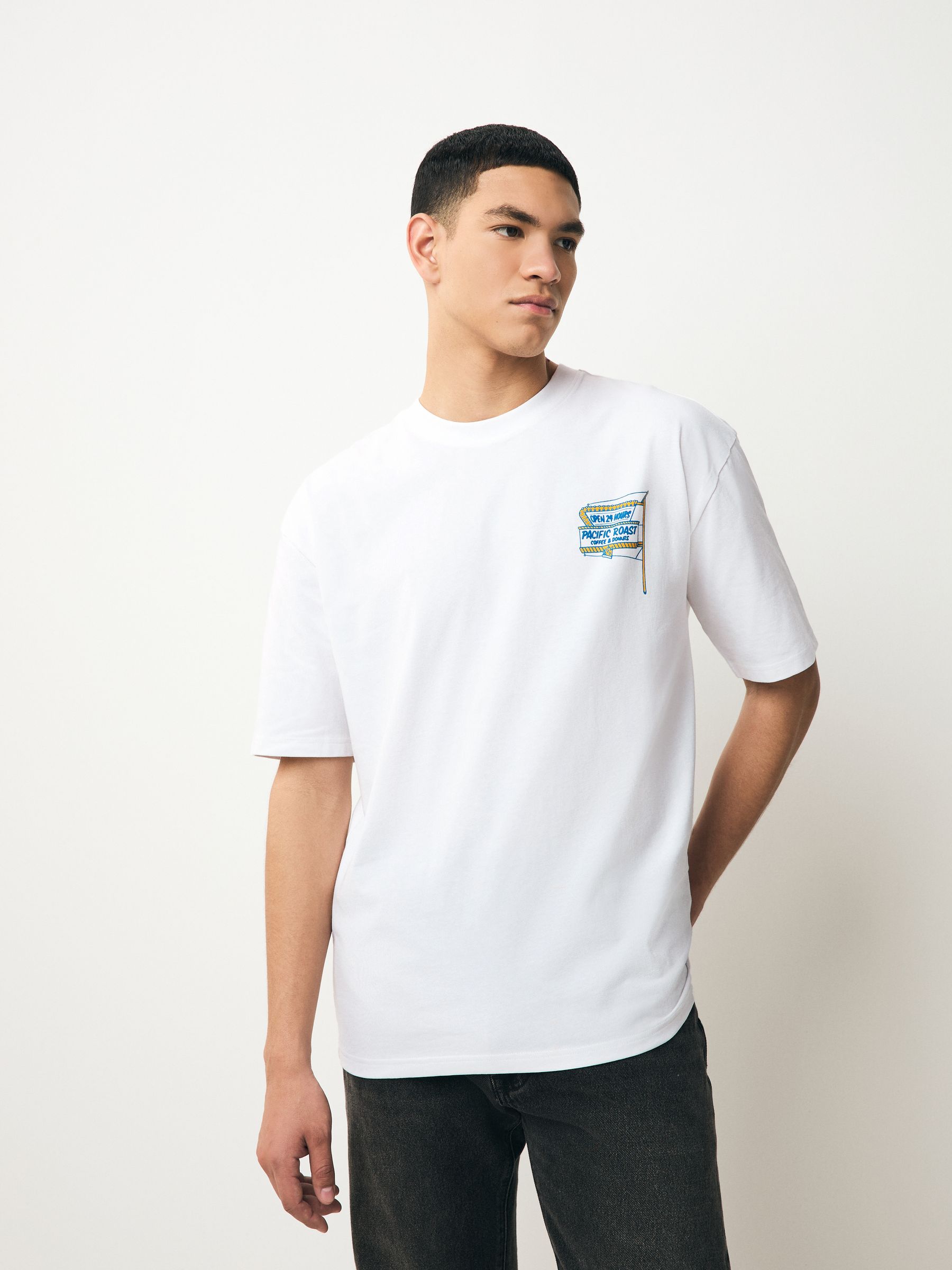 Buy White/Green/Brown Relaxed Fit Graphic Print Heavyweight