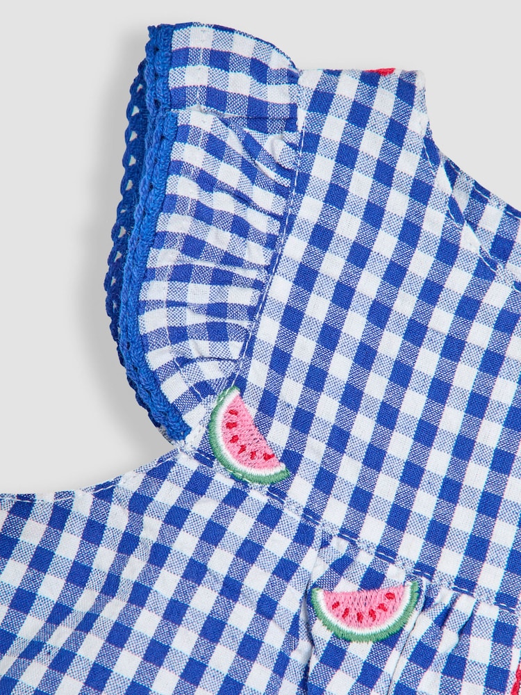 Blue Strawberry Gingham - JoJo Maman Bébé Pretty Ruffle Shoulder Embroidered 100% Cotton Sunsuit - Imagen 3 de 3
