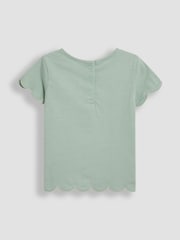 JoJo Maman Bébé Green Fairy & Daisy 100% Cotton Scallop Hem Appliqué Pocket T-Shirt - Image 3 of 4