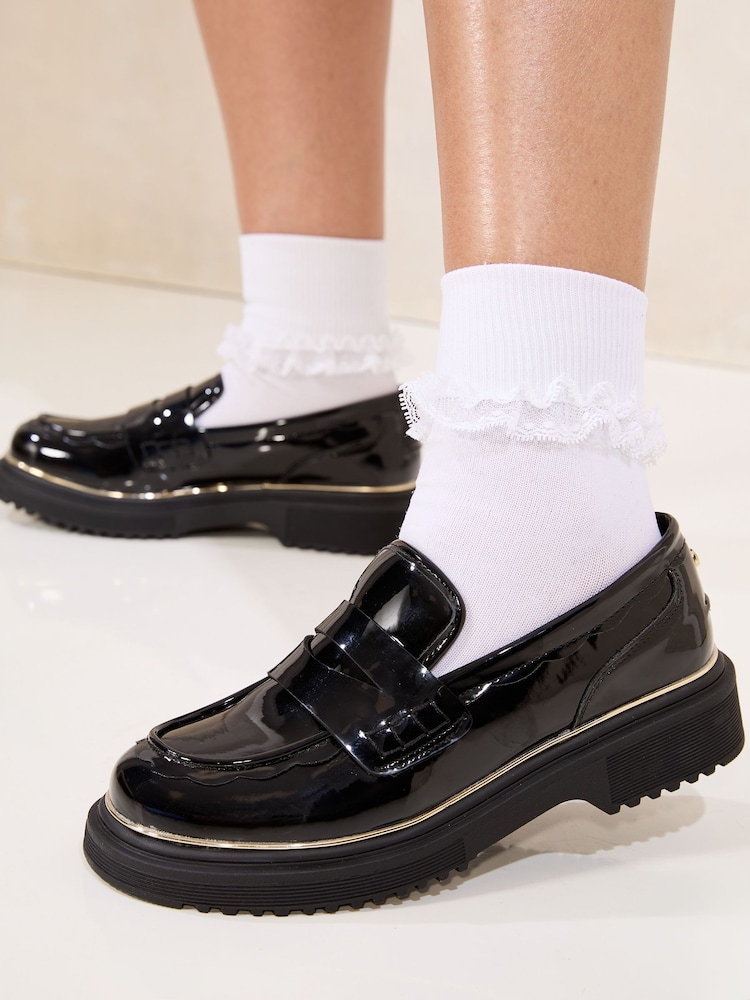 Zapatos escolares tipo mocasines de charol sintético con suela gruesa Rand de Lipsy - Imagen 1 de 4 Zapatos escolares tipo mocasines de charol sintético con suela gruesa Rand de Lipsy - Imagen 1 de 4