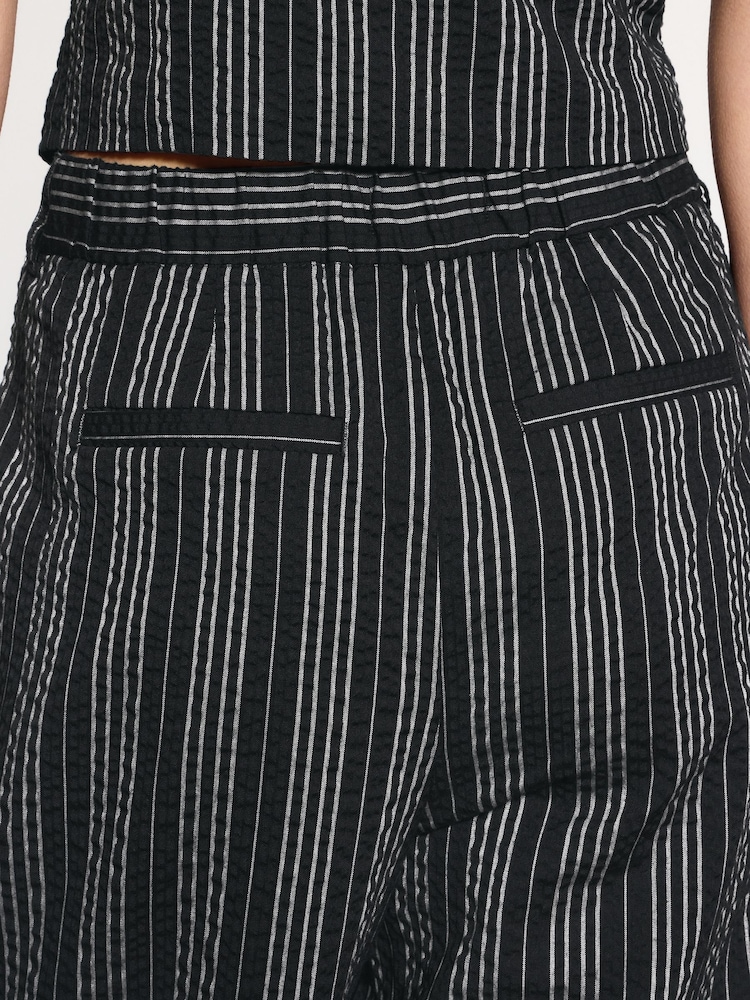 Schwarz/Weiß - Gerade geschnittene, strukturierte Streifenhose - Image 5 of 8