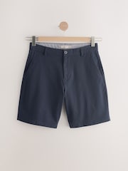 Marineblau/Stone - Lockere Passform - Stretch-Chinoshorts, 2er-Pack - Image 3 of 7