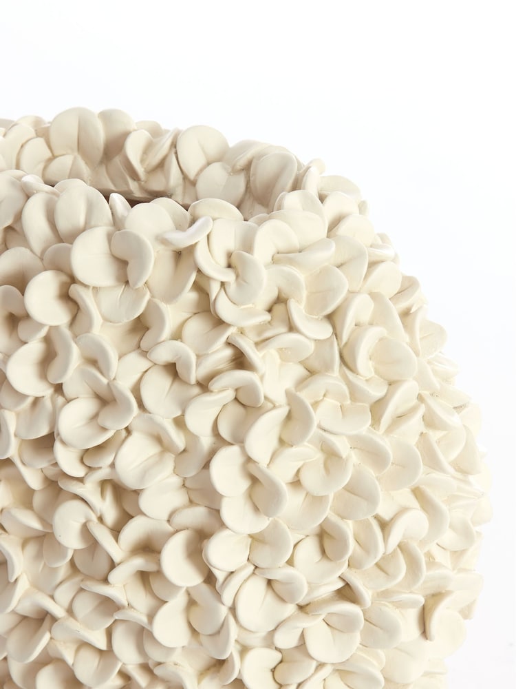 Light & Living White Phylia Vase - Image 3 of 3