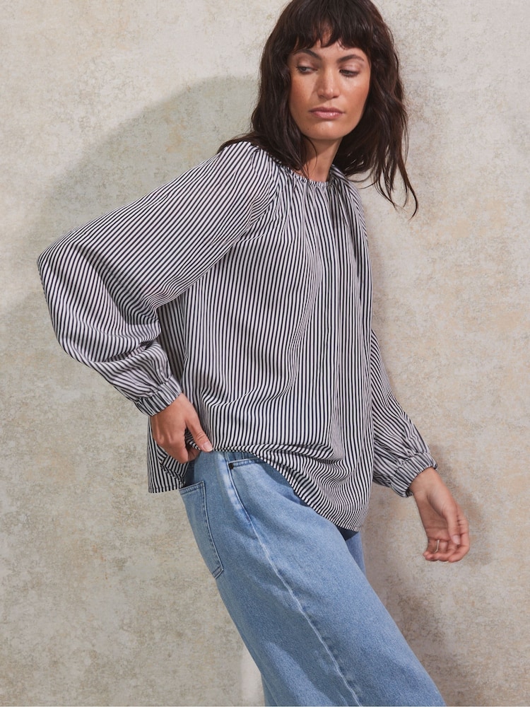 Ro&Zo Stripe Gathered Neck Blouse - Imagen 1 de 5