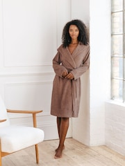 Chelsea Peers Fleece-Teddy-Bademantel - Bild 1 von 5