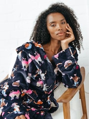 Chelsea Peers – Fleece-Bademantel mit Disco-Katzen-Print - Bild 3 von 5