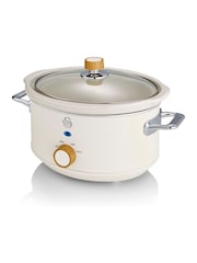 Swan Nordic White Slow Cooker 3.5 Litre - Image 1 of 7