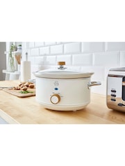Swan Nordic White Slow Cooker 3.5 Litre - Image 7 of 7