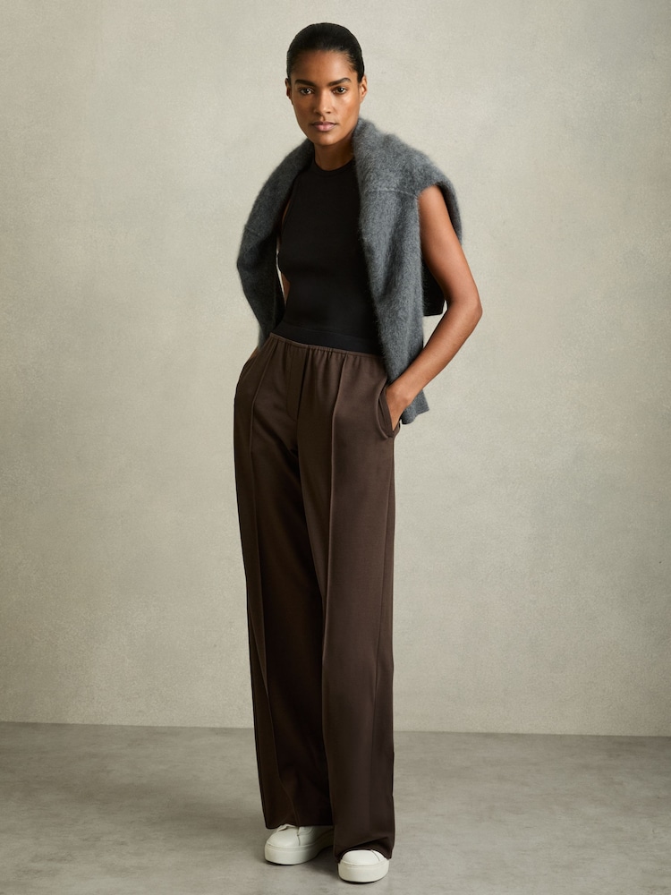 Reiss Chocolate Brown Lucia Wide Wide-Leg Elasticated-Waistband Trousers - Image 1 of 6