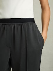 Reiss Charcoal Grey Lucia Petite Elasticated-Waistband Tapered Trousers - Image 4 of 7