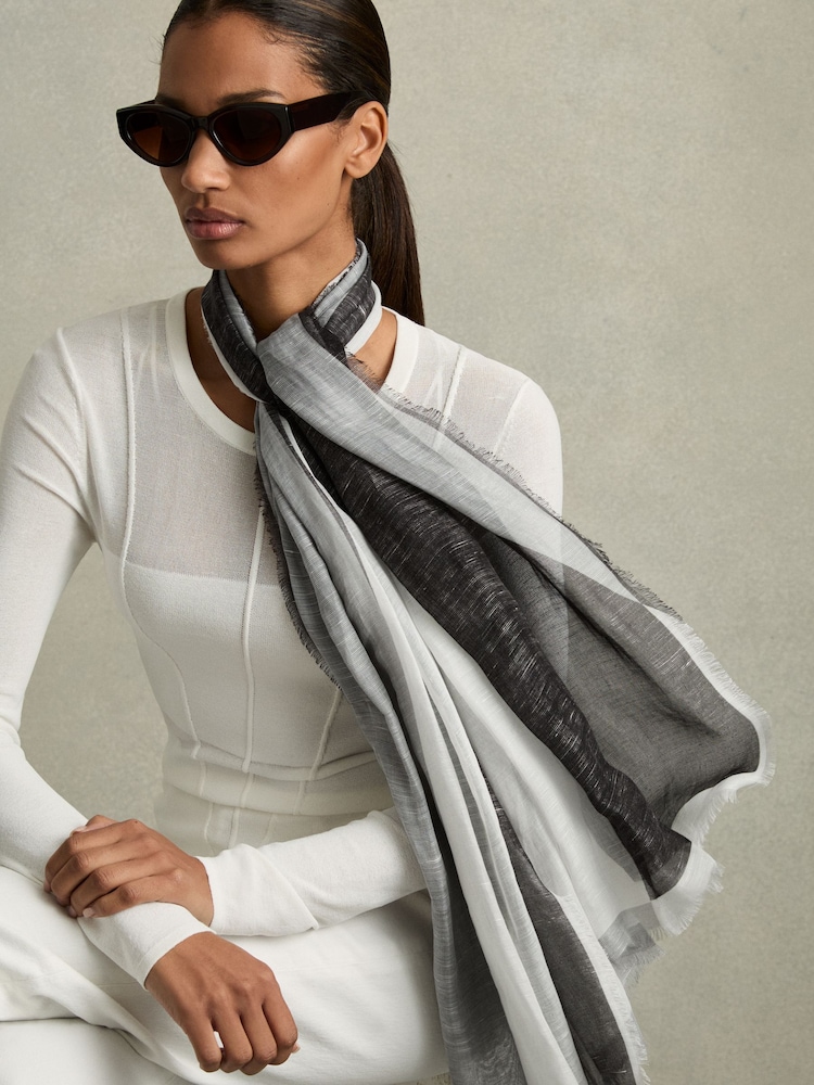 Reiss Grey/White Audrey Linen-Blend Printed Scarf - Image 2 of 4