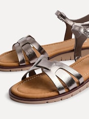 Linzi Silver Isabel Cut Out Front Strap Sandals - Image 4 of 5