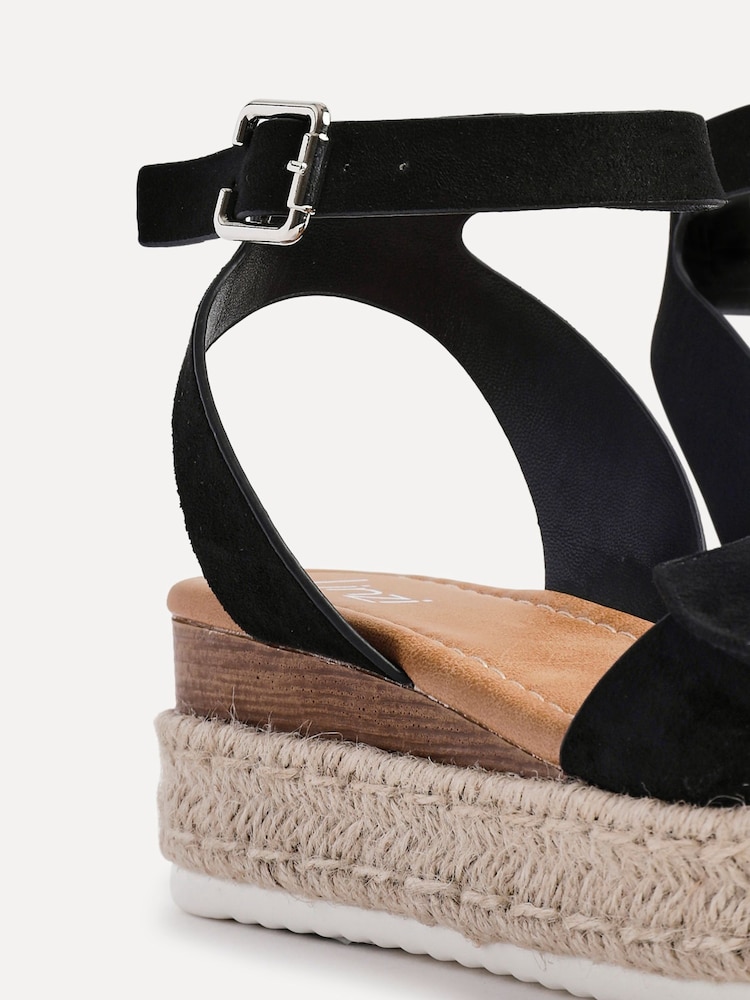 Linzi Black Cupid Flatform Sandals with Bow Detail - Image 5 of 5