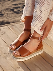 Marrón - Linzi Venice Embellished Flatform Sandals - Imagen 1 de 5