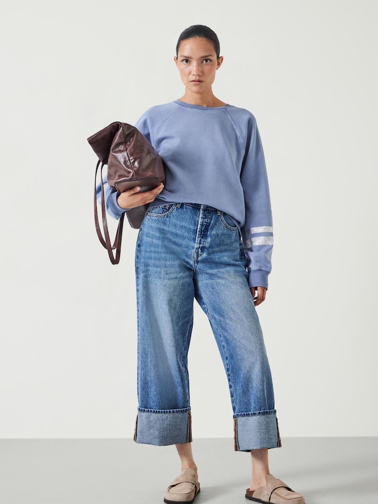 Blau - Hush Gemma Entspanntes Sweatshirt aus 100 % Baumwolle mit Folienstreifen - Bild 2 von 5