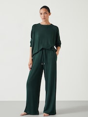 Hush Green Elle Supersoft Raglan Top - Image 2 of 5
