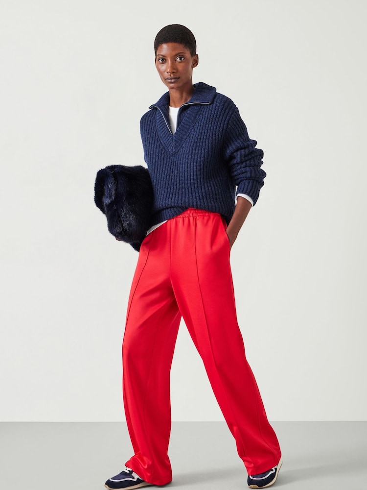 Hush Ella Relaxed Zip V-Neck Jumper - Bild 2 von 5 Hush Ella Relaxed Zip V-Neck Jumper - Bild 2 von 5