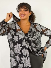 Roman Metallic Curve Print Buttoned Shirt - Image 4 of 8