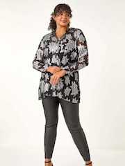 Roman Metallic Curve Print Buttoned Shirt - Image 5 of 8