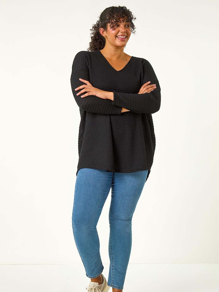 Roman Black Curve V-Neck Crotchet Knit Top - Image 2 of 5