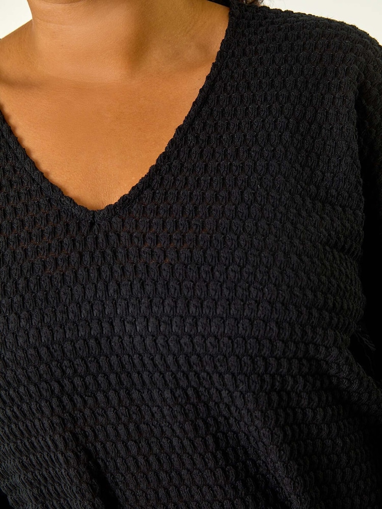 Roman Black Curve V-Neck Crotchet Knit Top - Image 5 of 5