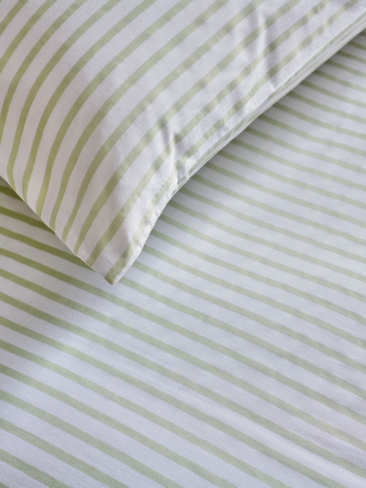 Green Fitted Sheet and Pillowcase Set - Image 3 of 3