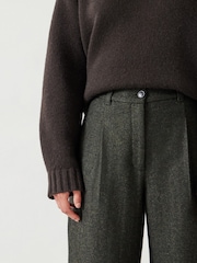 Hush Green Carys Tailored Cropped Trousers - Image 4 of 5
