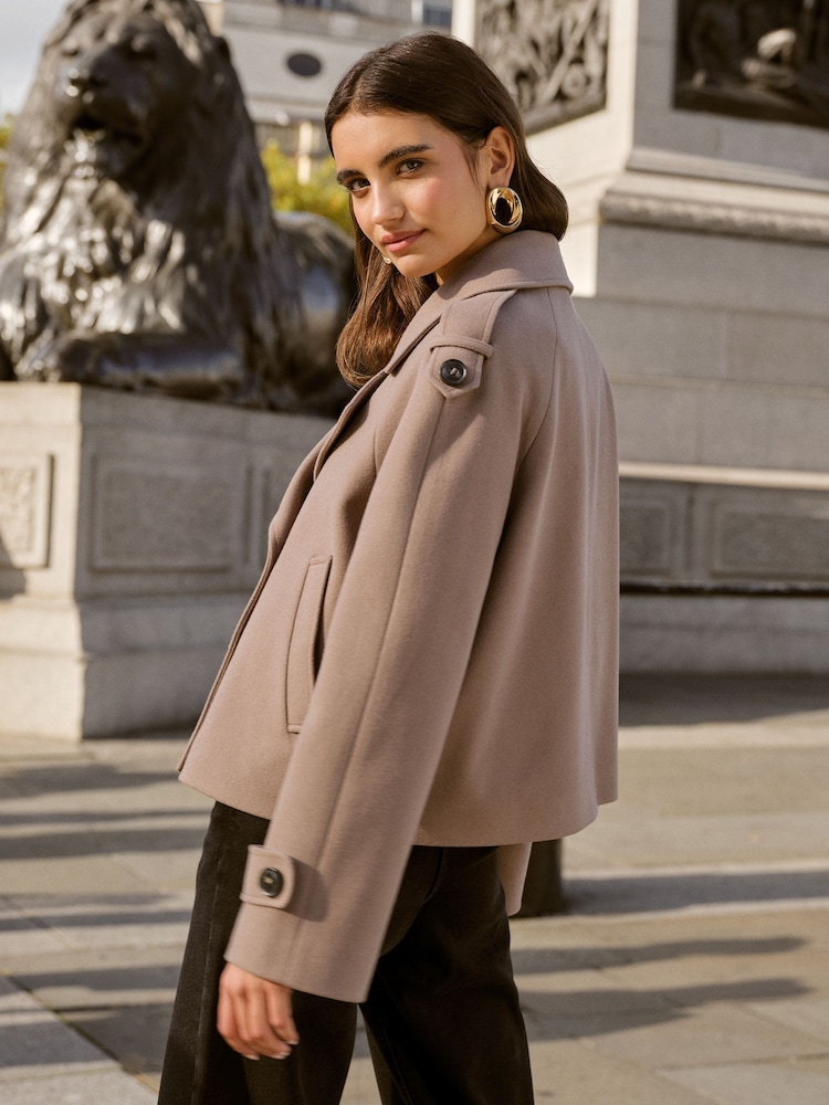 Friends Like These Short Trench Coat - Imagen 4 de 4