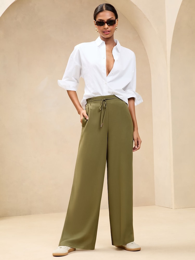 Lipsy Khaki Green Relaxed Wide Leg Trousers - Image 1 of 1 Lipsy Khaki Green Relaxed Wide Leg Trousers - Image 1 of 1