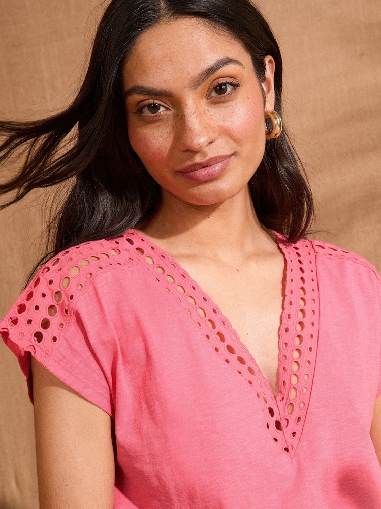 Love & Roses Coral Pink Lace V-Neck 100% Cotton T-Shirt - Image 2 of 5