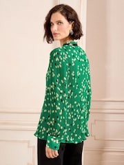 Love & Roses Green Spot Petite PU Detail Notch Neck Pleated Long Sleeve Blouse - Image 4 of 4