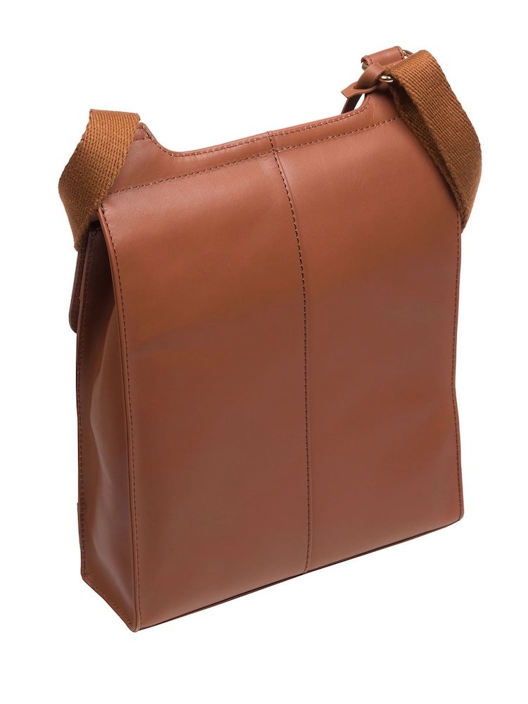 Cultured London Covent Leather Cross Body Brown Bag - Image 2 of 7