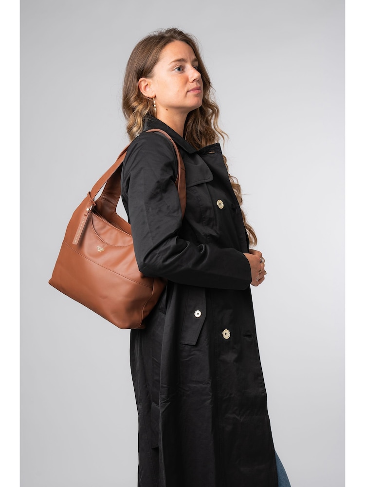 Cultured London Ariel Leather Shoulder Bag - Image 6 of 6