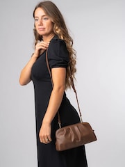 Pure Luxuries London Kimberly Leather Cross Body and Clutch Bag - Image 2 of 7